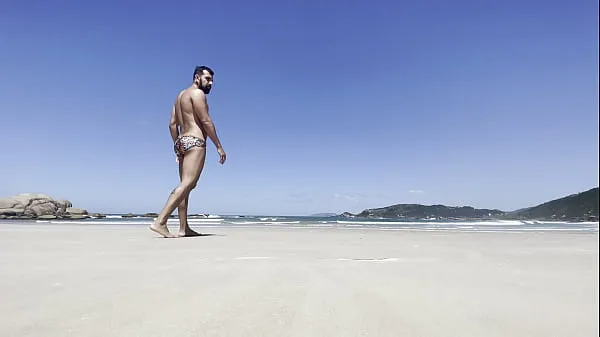 热门 Nudist Beach 短片 视频