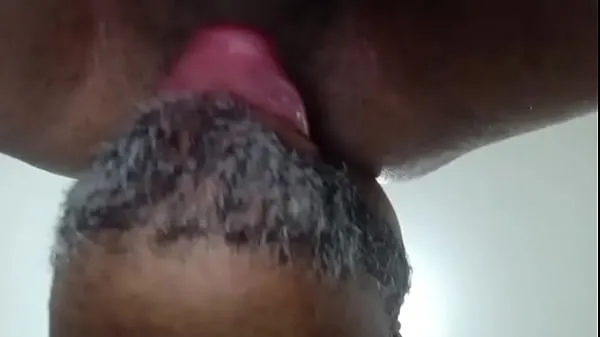 Vídeos de Dark-skinned, tattooed and with a perky ass, he made me feel comfortable in Micareta, it was easy to put him to breastfeed and then manipulate him until he was filled with milk. Complete on XVideos Premium, be Brenão’s ViP clips calientes