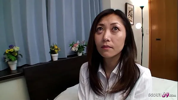 Video klip Japanese Mature Step Mom seduce to Fuck and Creampie in Uncensored JAV Porn panas