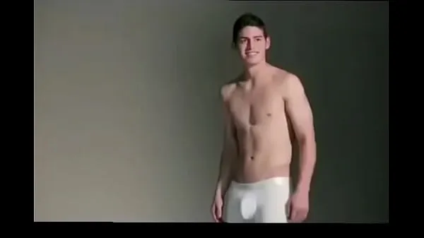 Populaire James Rodriguez 2 clips Video's